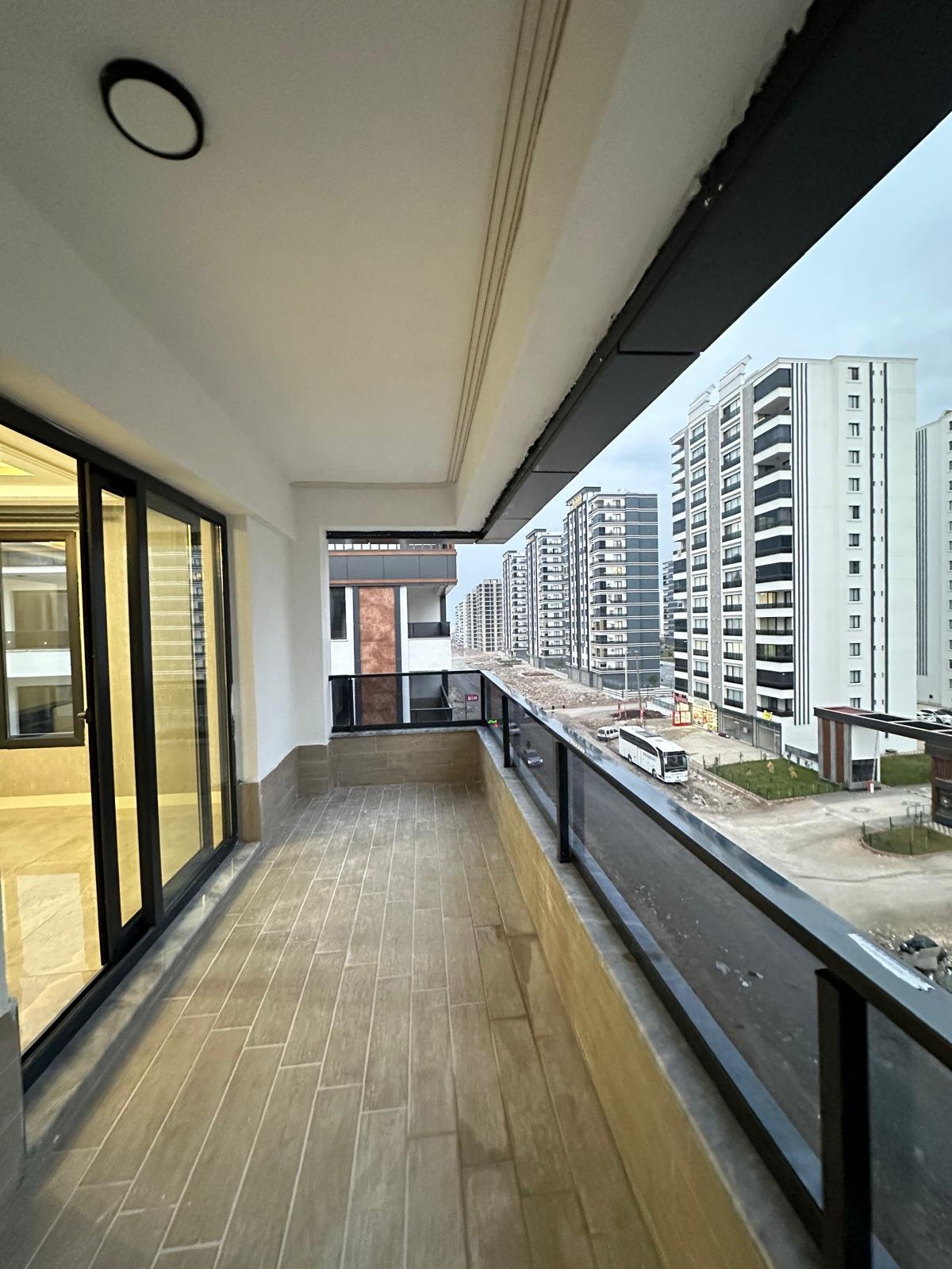 AFŞİN YAPI PARADİSE EVLERİNDE SATILIK UYGUN FİYATA 3+1 DAİRELER - DİYARBAKIR